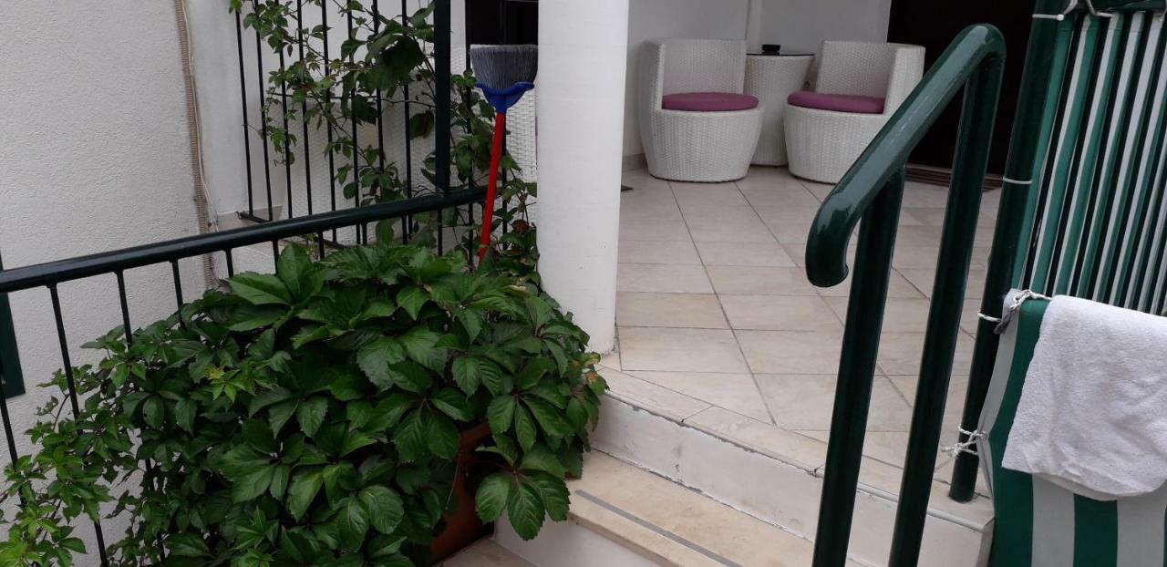 Apartment Perovic Baška Voda Eksteriør bilde