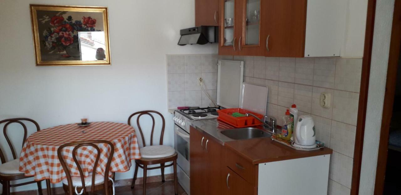 Apartment Perovic Baška Voda Eksteriør bilde
