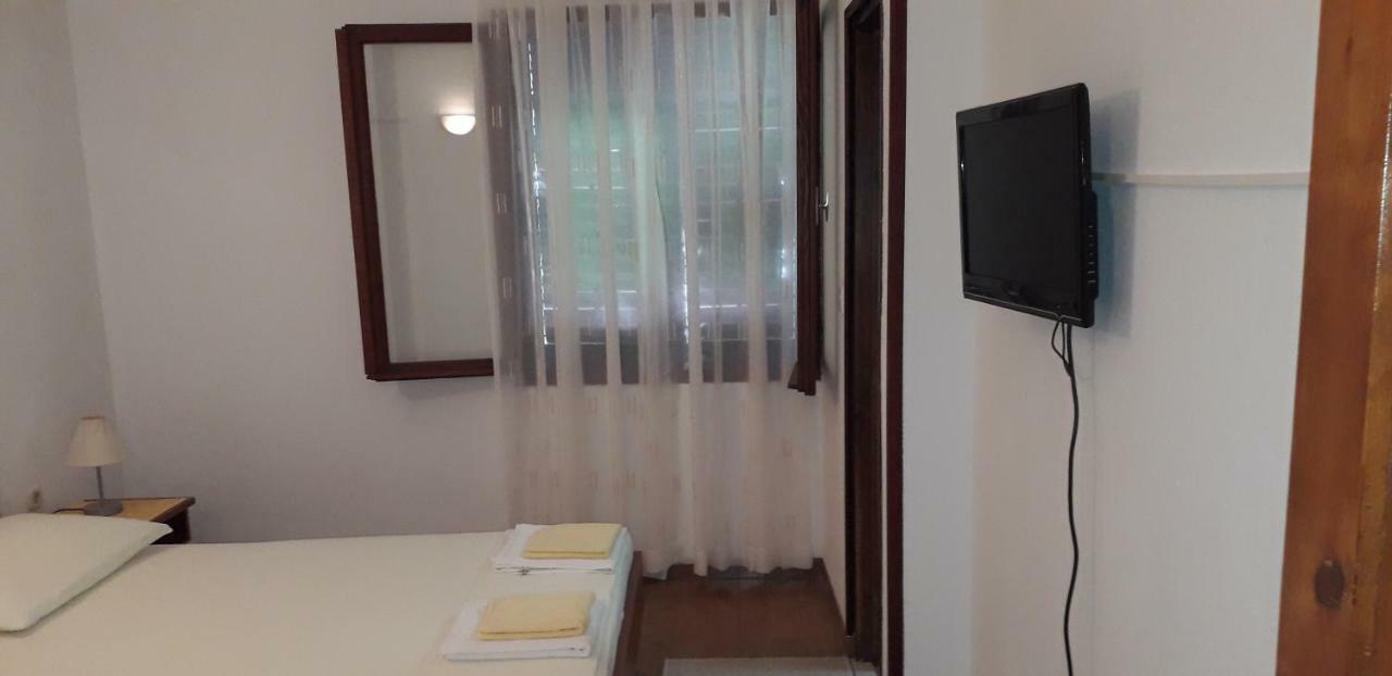 Apartment Perovic Baška Voda Rom bilde